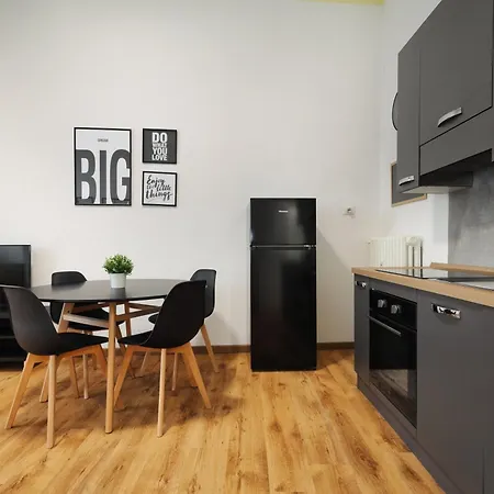 Joivy Charming Flat In Milan's Academic Hub Apartmán *